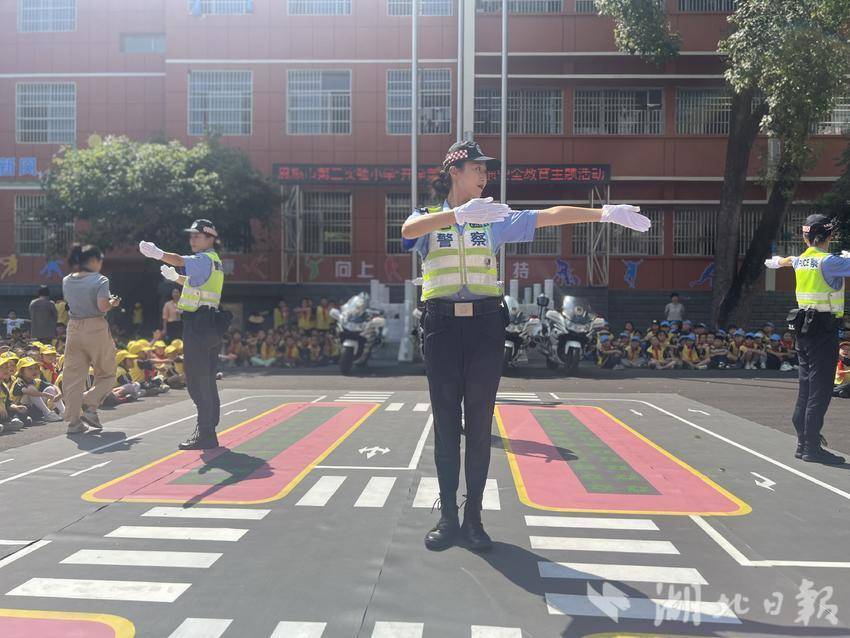 真钱官网现金